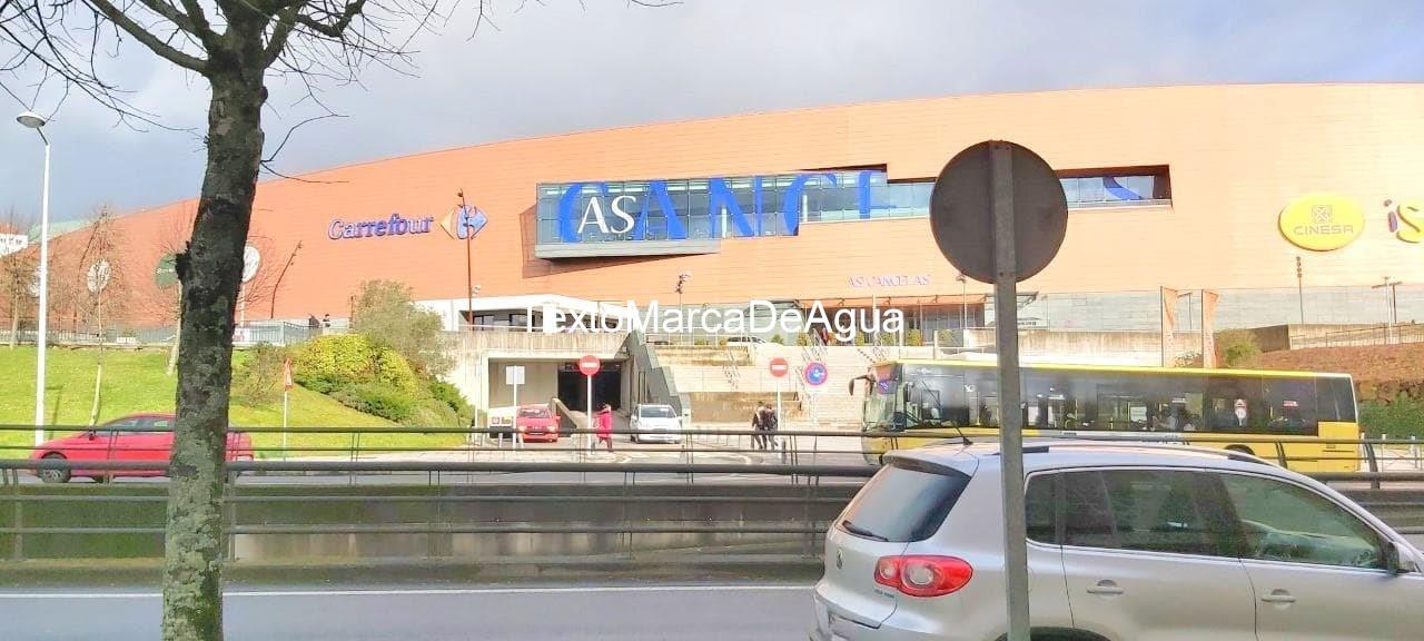 Foto 1 Alquiler de Local Comercial en Santiago de Compostela