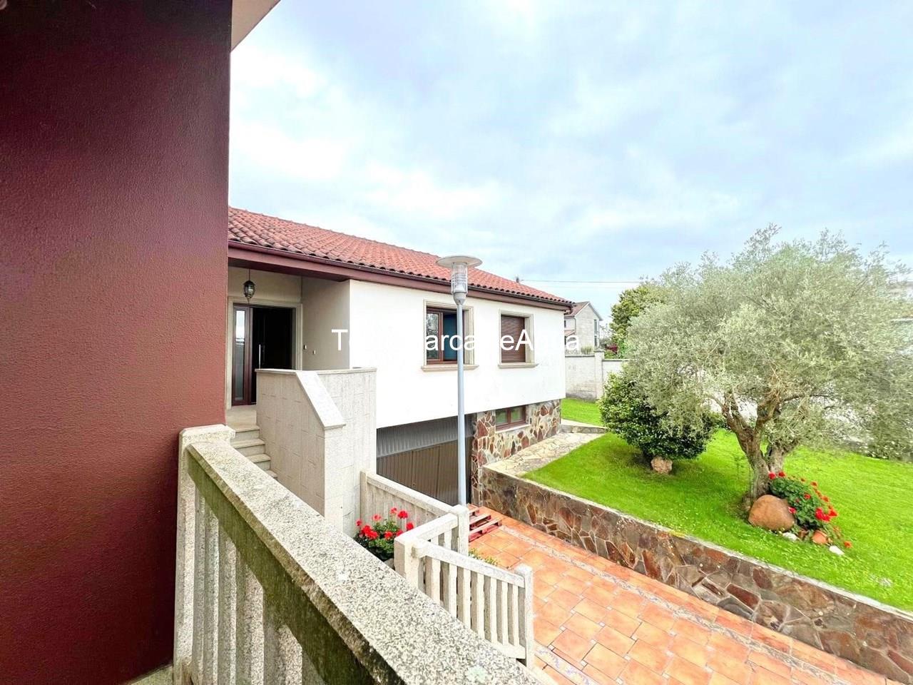 Foto 14 Casa +independiente en venta en Boqueixón