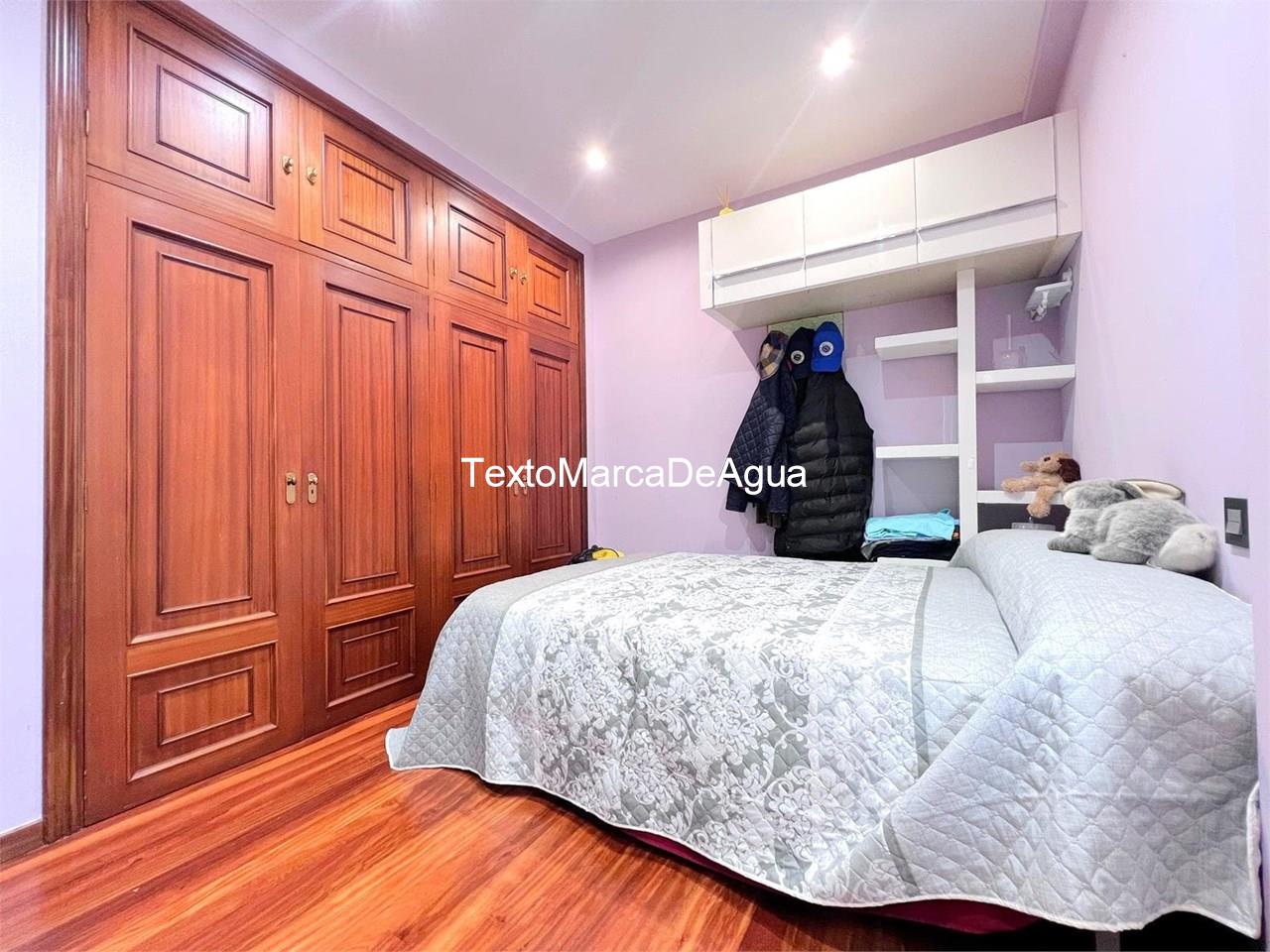 Foto 22 Casa +independiente en venta en Boqueixón