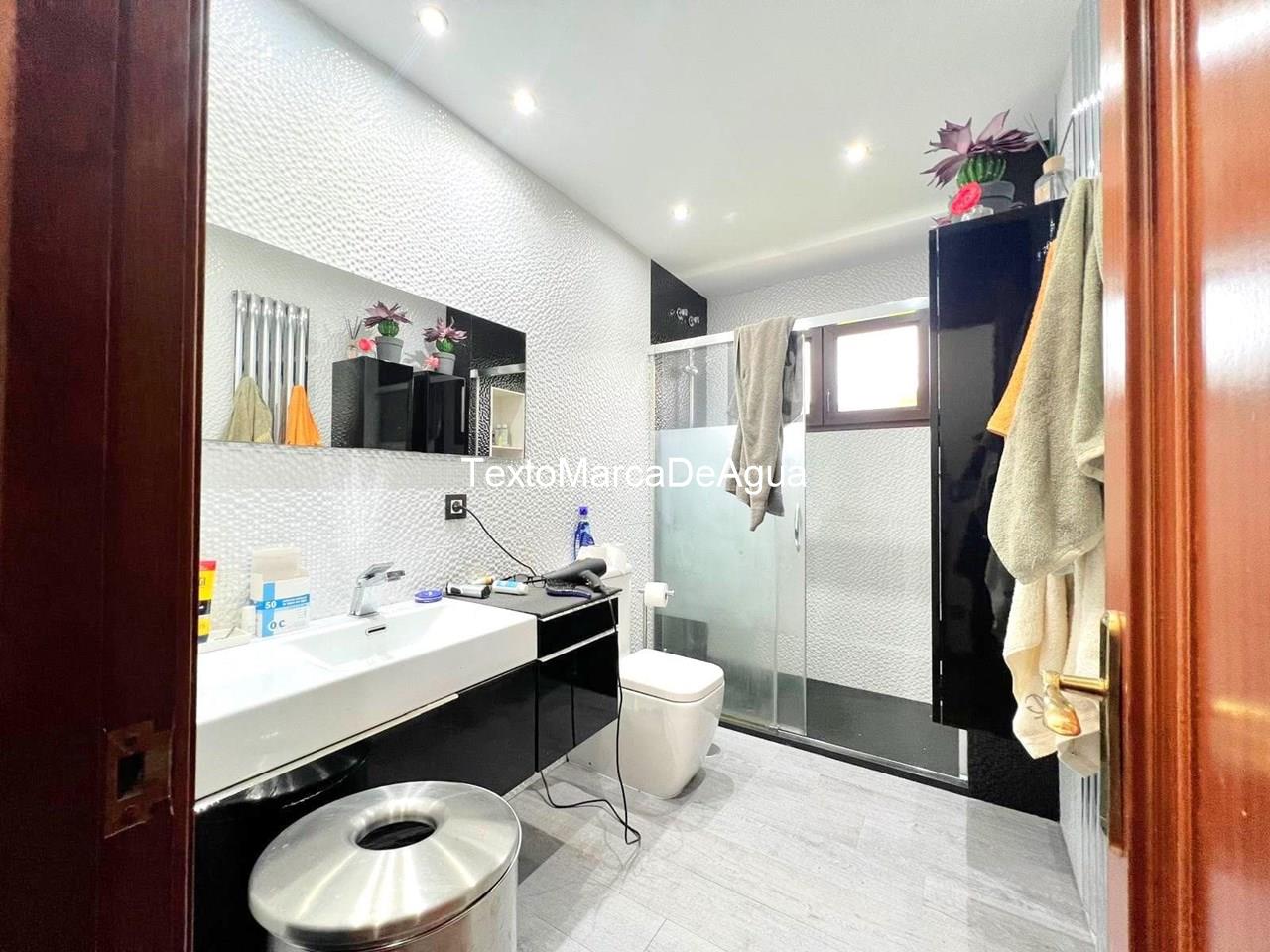 Foto 31 Casa +independiente en venta en Boqueixón