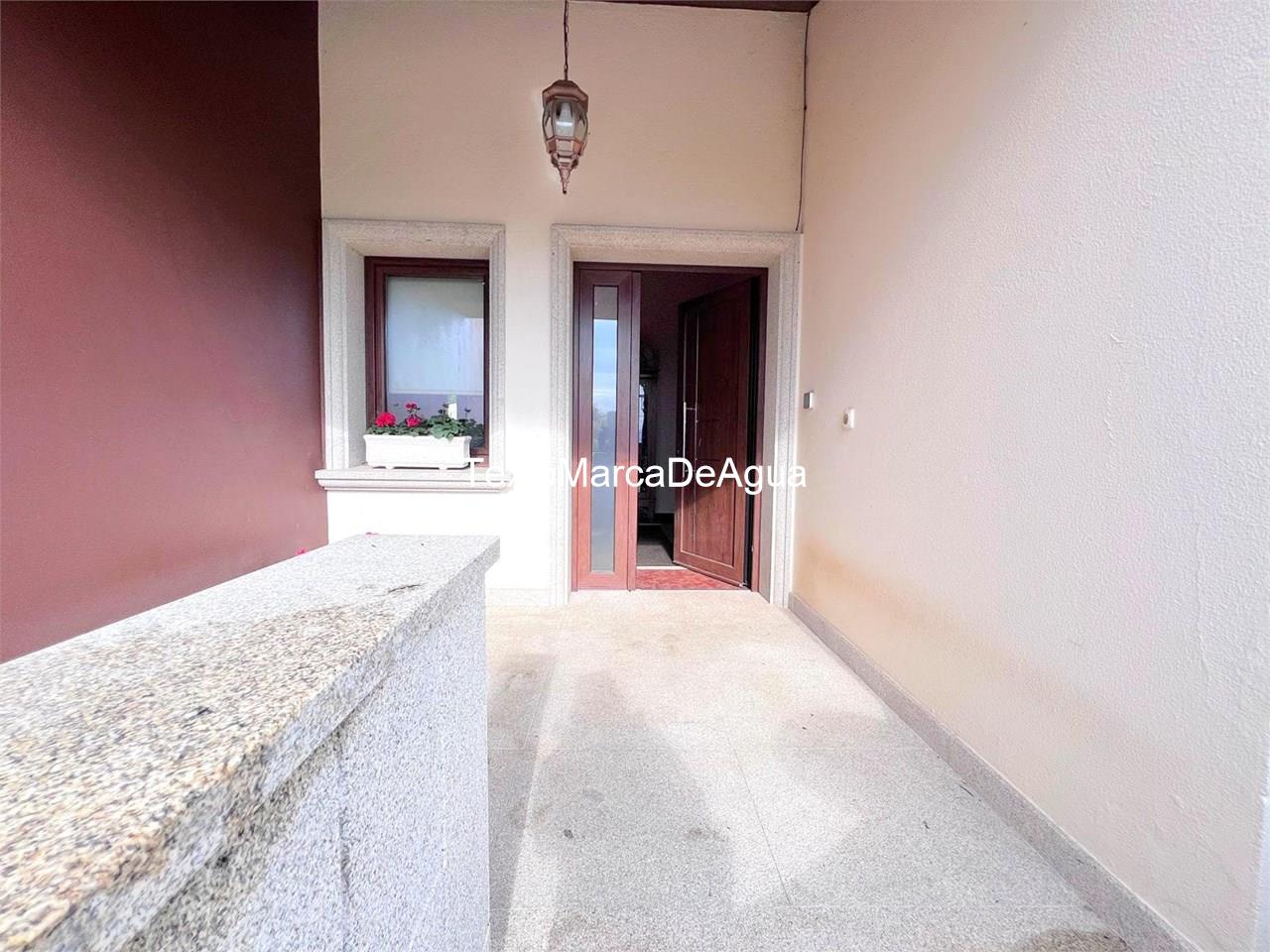 Foto 32 Casa +independiente en venta en Boqueixón