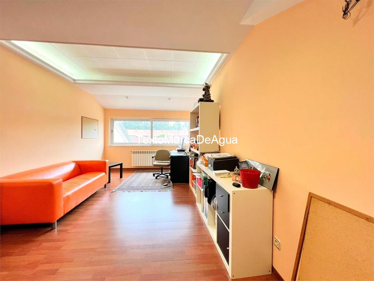 Foto 30 Venta de chalet pareado en Urbanización Os Verxeles