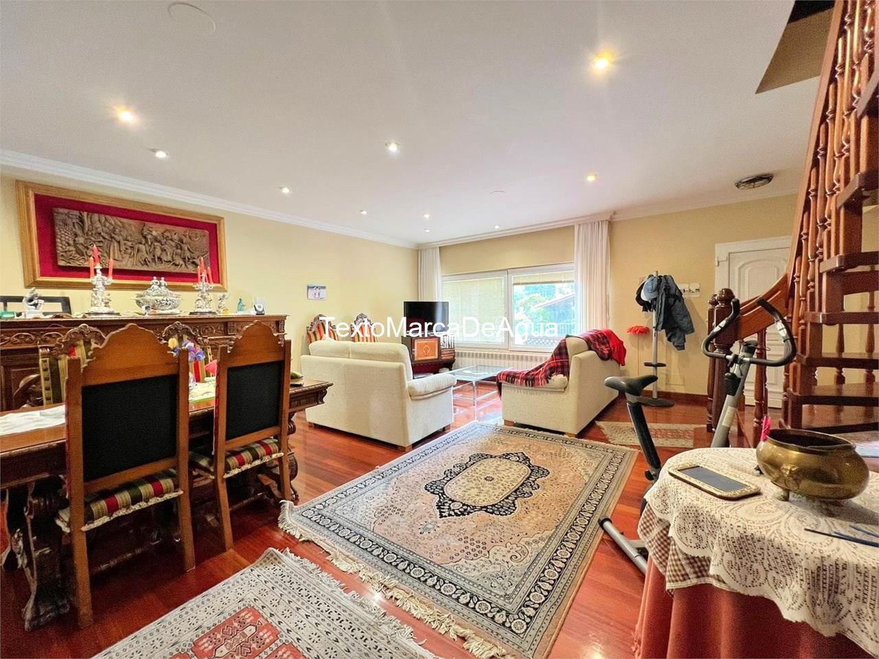 Foto 6 Venta de chalet pareado en Urbanización Os Verxeles