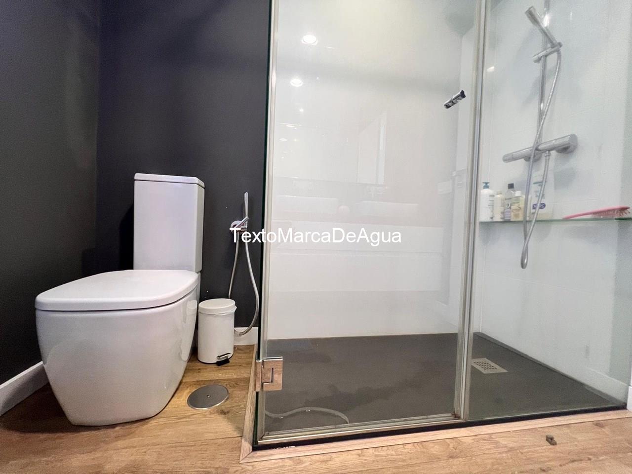 Foto 23 Venta de espectacular CHALET UNIFAMILIAR en Teo