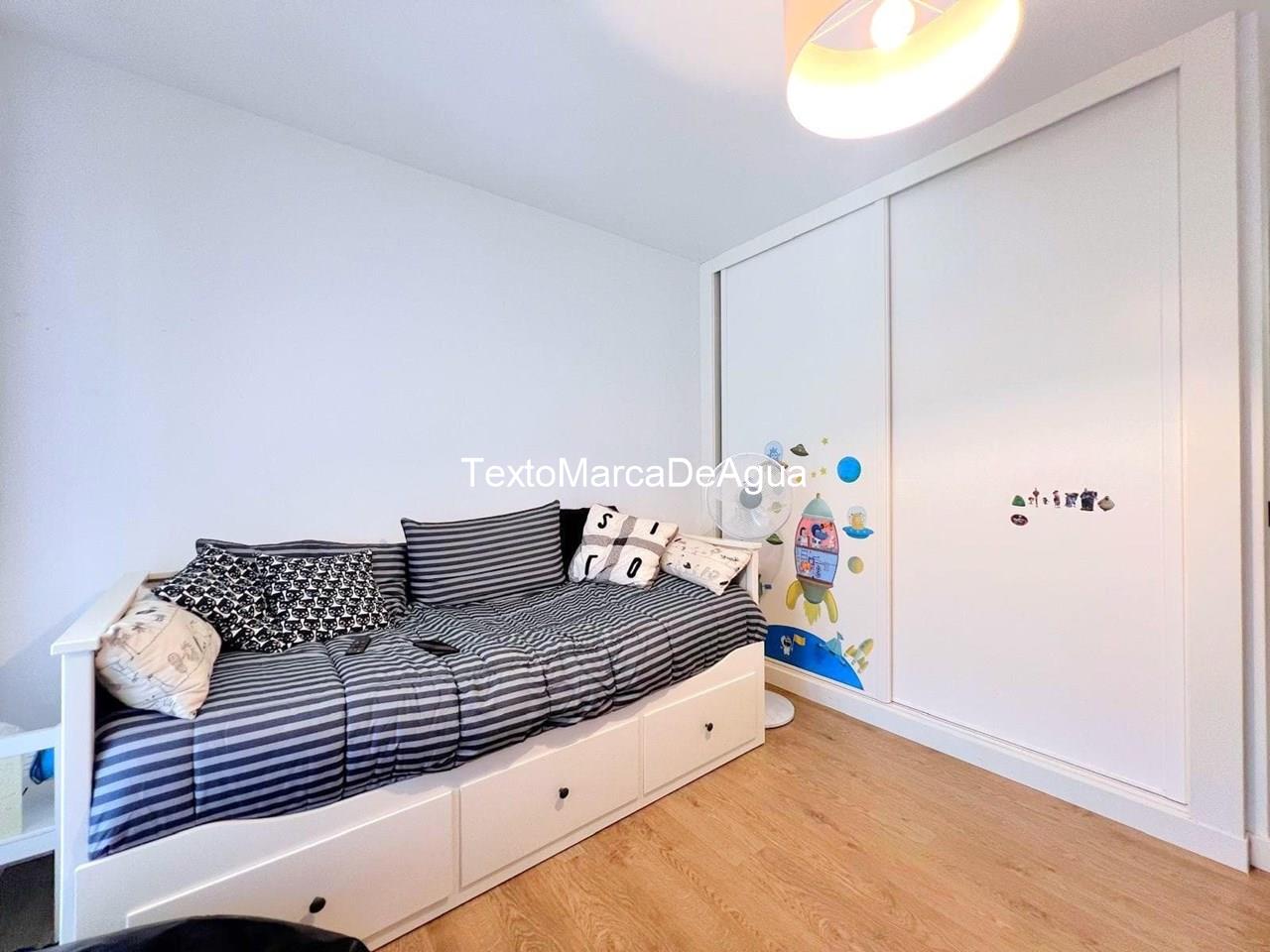 Foto 7 Venta de espectacular CHALET UNIFAMILIAR en Teo