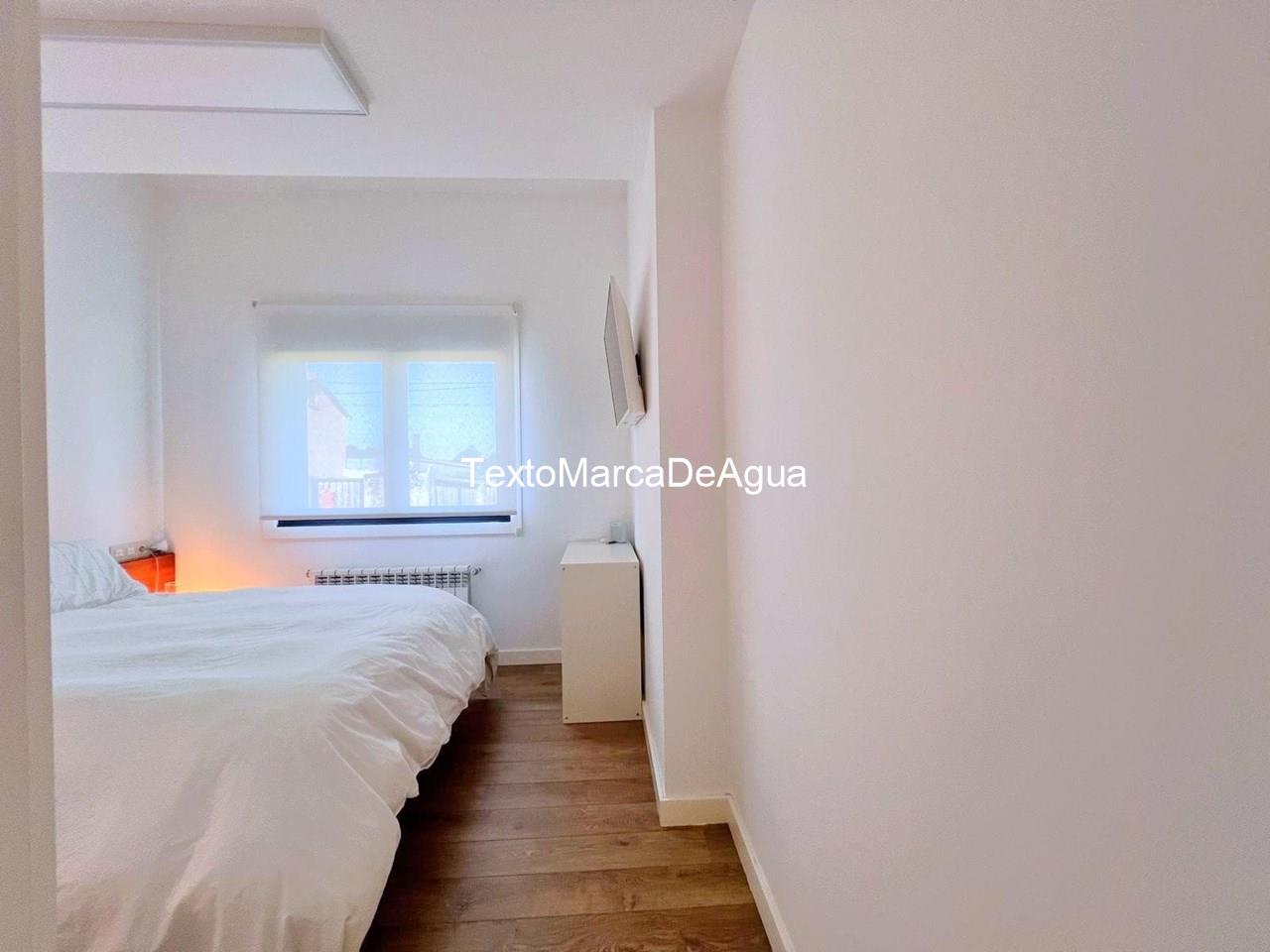 Foto 9 Venta de espectacular CHALET UNIFAMILIAR en Teo