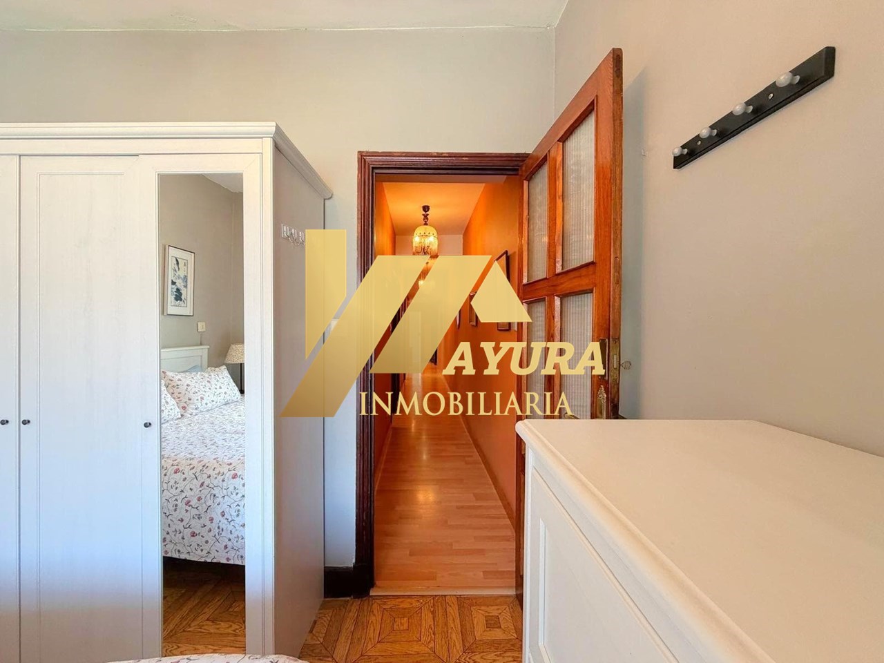Foto 16 Venta de piso en Ensanche, Santiago de Compostela