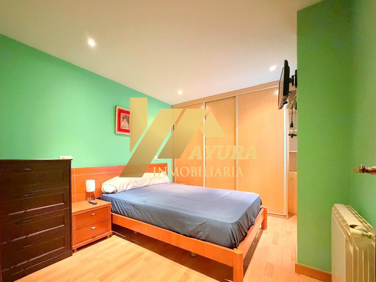 Foto 19 Venta de piso en Ensanche, Santiago de Compostela