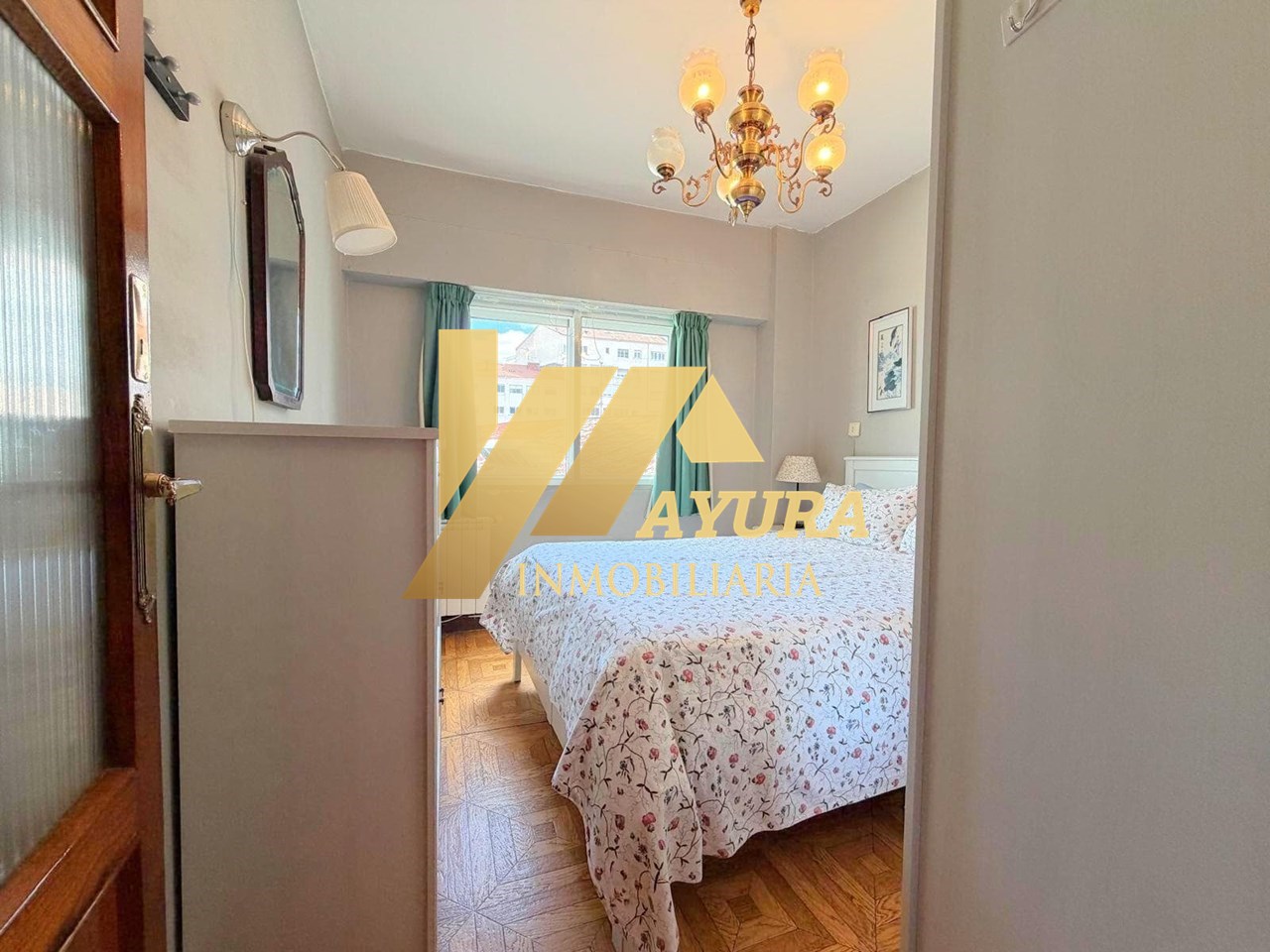 Foto 23 Venta de piso en Ensanche, Santiago de Compostela
