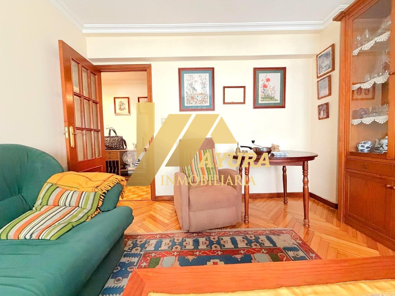 Foto 27 Venta de piso exterior con terraza en el Ensanche de Santiago de Compostela