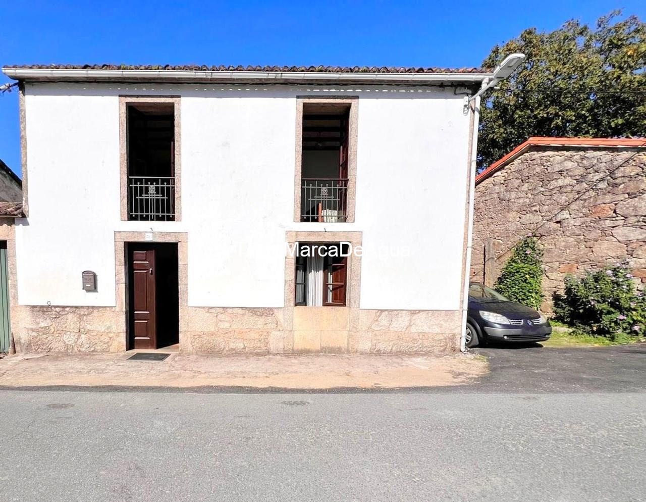 Foto 1 Venta de una casa con encanto en Santiago de Compostela